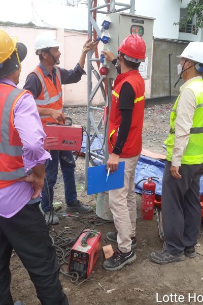 kiểm tra thiết bị điện 4